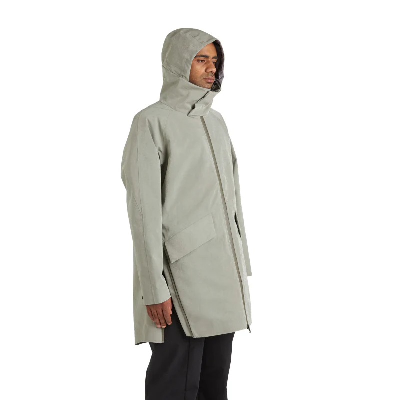 Commuter Cape - Image 12